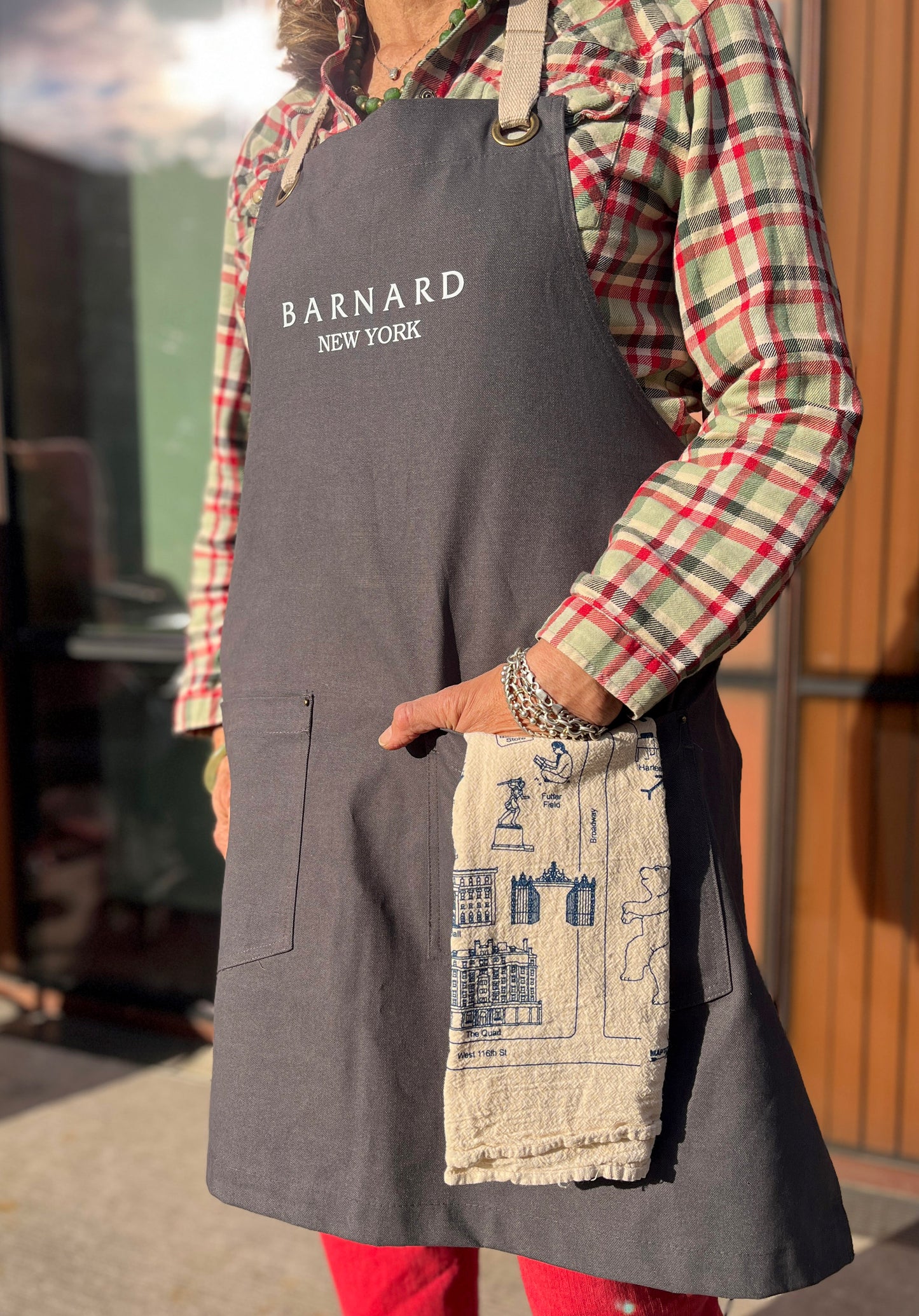 Barnard New York Apron